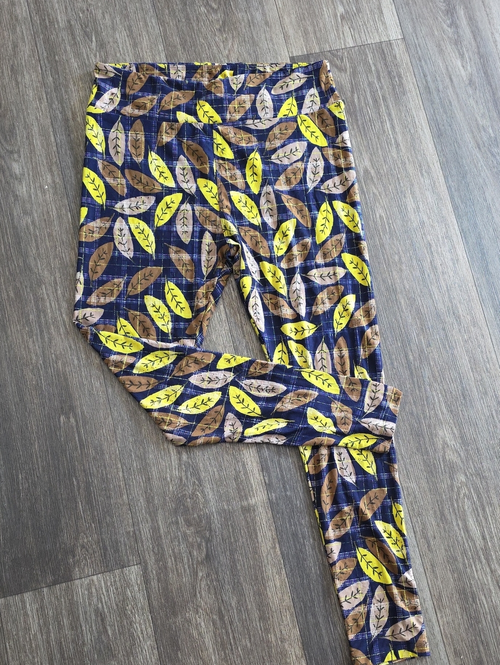 LuLaRoe Navy Leggings with Yellow and Brown Leaf Print